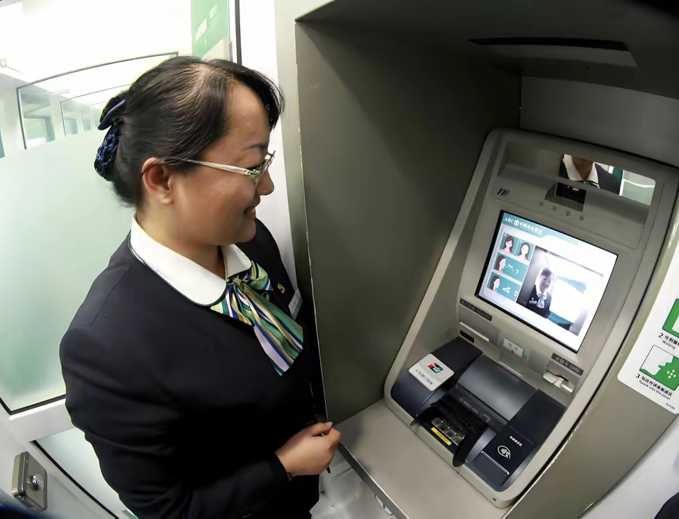 洛阳广州医保卡提取现金(广州医保卡提取现金怎么提)