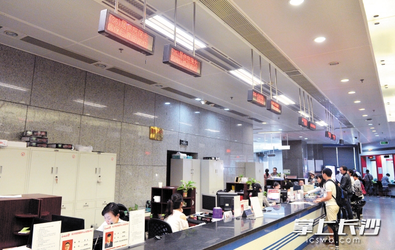 洛阳同城24小时医保提取(同城医保卡转移怎么办理)